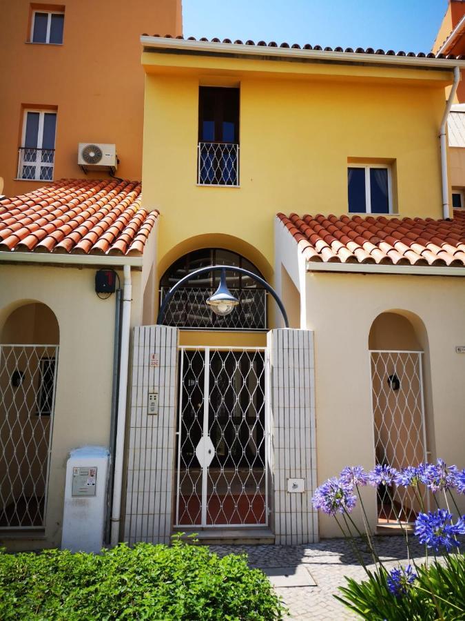 The Marina Plaza Apartment فيلامورا المظهر الخارجي الصورة